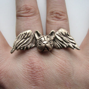 Bulldog angel knuckle ring